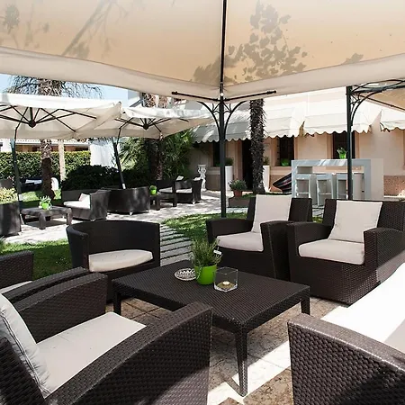 伊尔切基尼酒店 酒店 3*